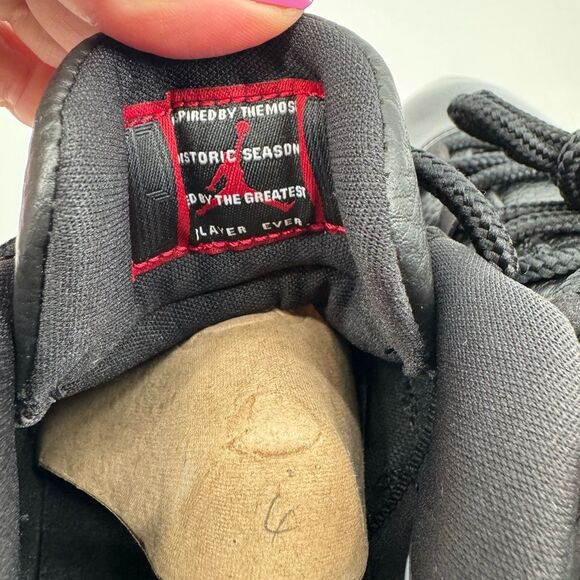 Nike Air Jordan 11 Retro Low OG “72-10” - Picture 7 of 10
